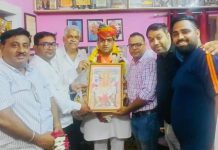 भाजपा के पूर्व जिलाध्यक्ष जगतनारायण जोशी का भव्य सम्मान, साफा-माला पहनाकर किया अभिनंदन